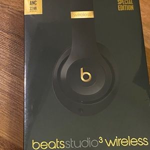 Beats Studio3 Wireless